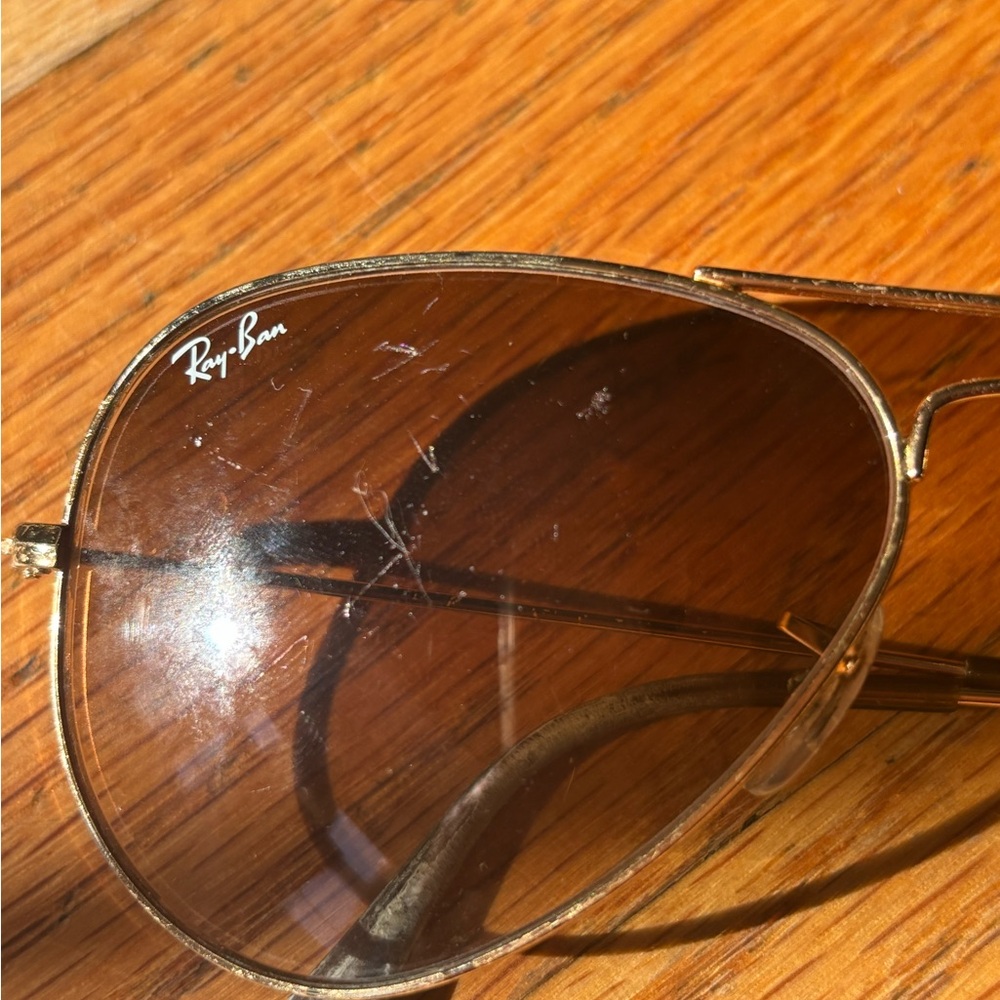 Ray-Ban Classic Gold Aviator Sunglasses with Brown Lenses